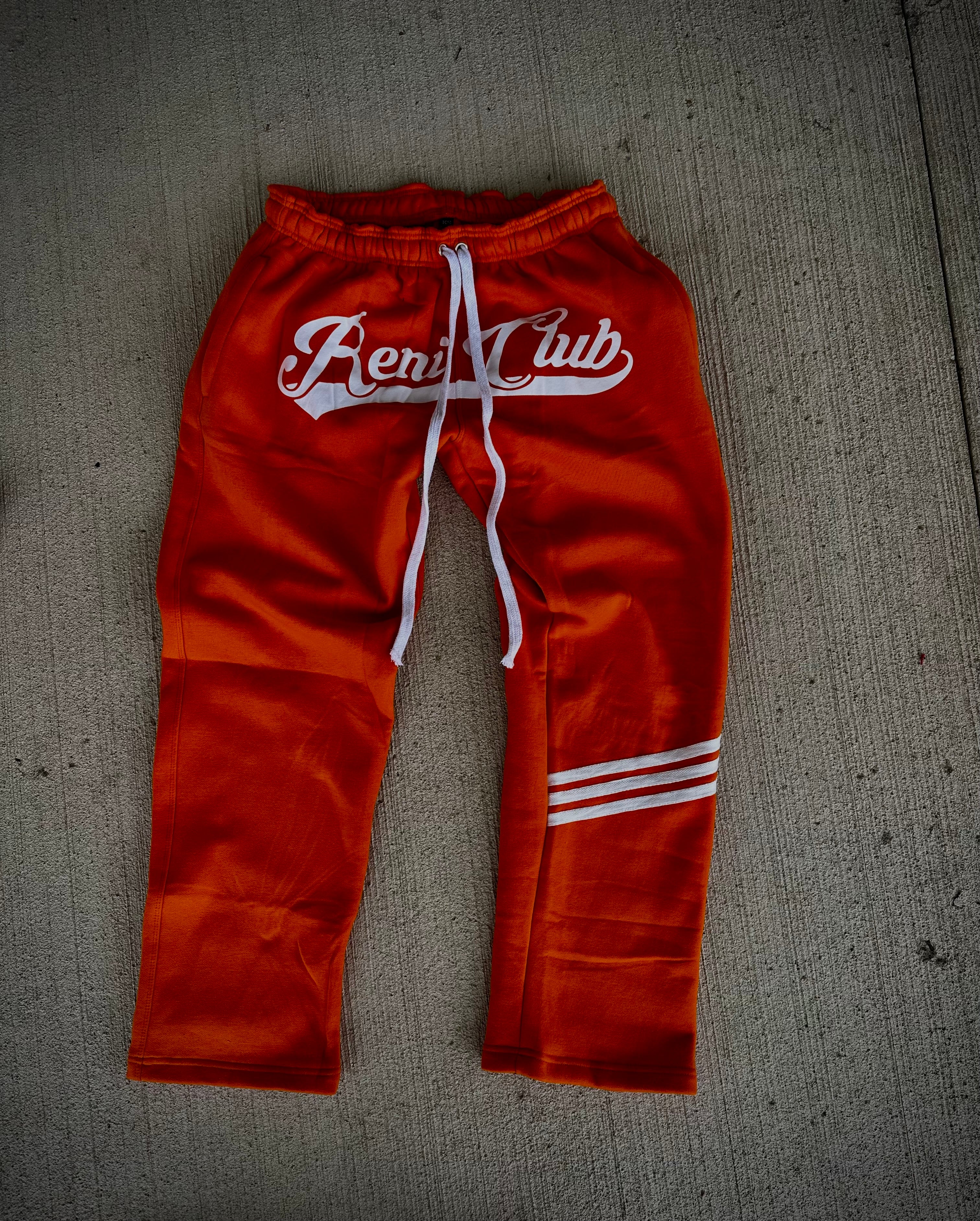 Reni Club Sweats